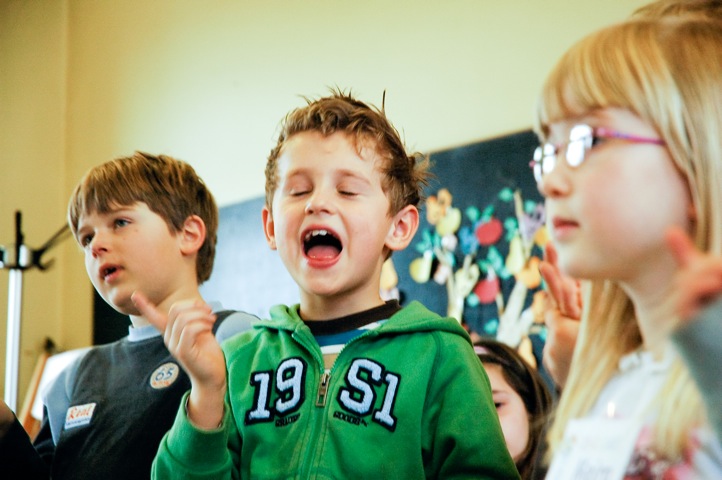 Wie Kinder starke Töne finden